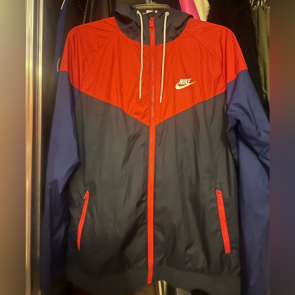 Nike windbreaker